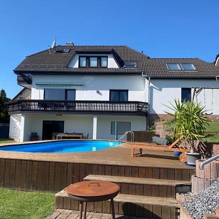 Ferienwohnung Am Tor Zum Thueringer Wald 플라우에 외부 사진